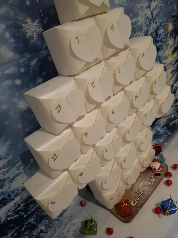 Calendrier de l’Avent – 24 Jours de Magie et de Découvertes