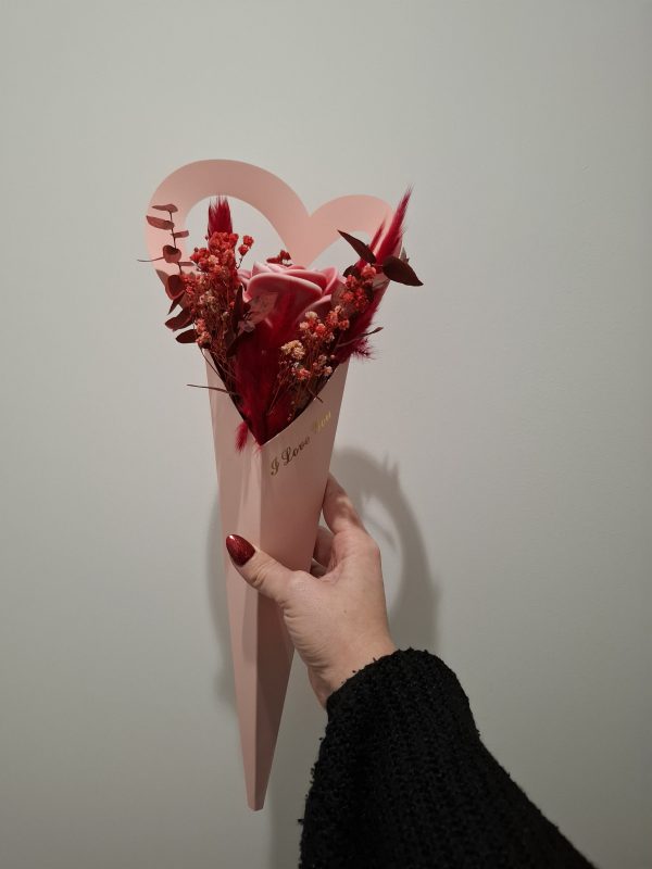 7d105d33-d2e0-4a6f-9356-fd519b300daf Rose de l'amour XL