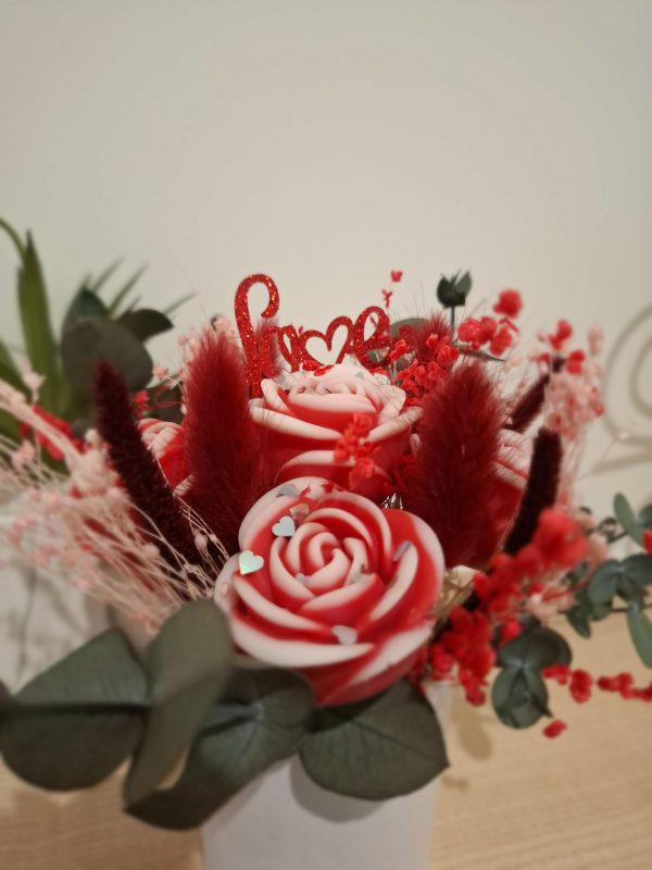 🌹 Composition de 5 petites roses parfumées – L'admiration